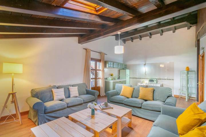 Casa rural para 16 personas, con Terraza además de Jardín y Vistas en Valle de Baztan - 3