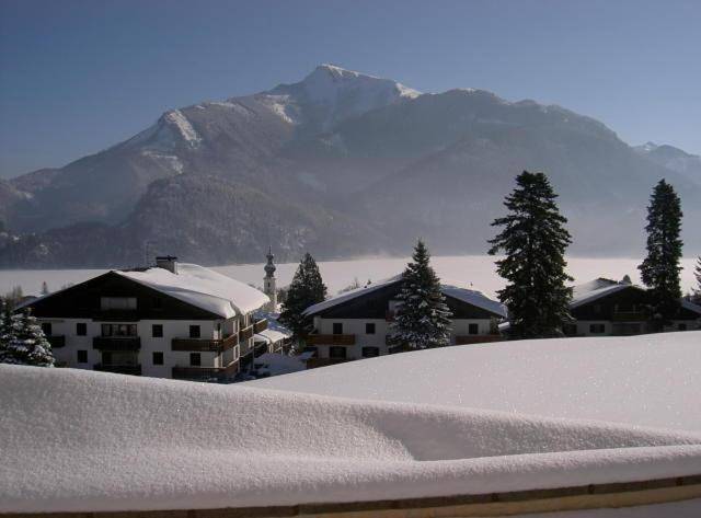 Ferienwohnung für 2 Personen, mit Seeblick und Ausblick sowie Garten in St. Gilgen - 4