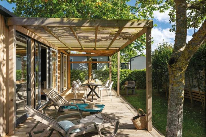 Mobil home pour 4 personnes, avec terrasse ainsi que jardin et piscine, adapté aux familles à Saint-Aubin-sur-Mer (Calvados) - 4