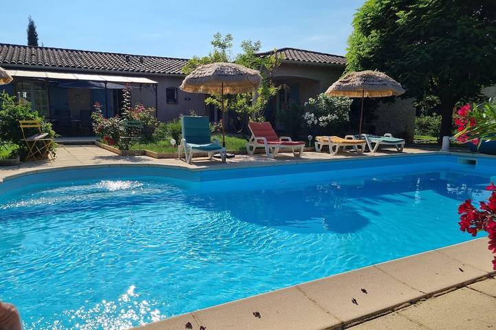 Villa pour 10 personnes, avec jardin et jacuzzi - 1