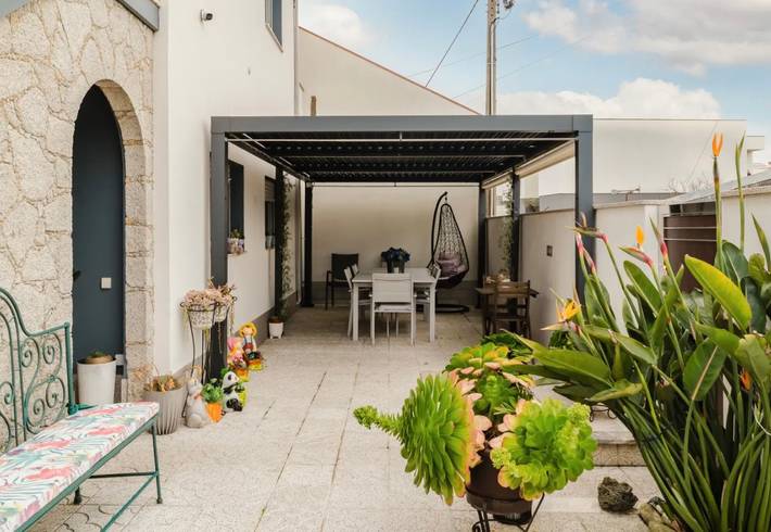 Entire apartment, Room 'Duplo Com Wc Privada' with Shared Garden and Wi-Fi in Apúlia, Parque Natural do Litoral Norte
