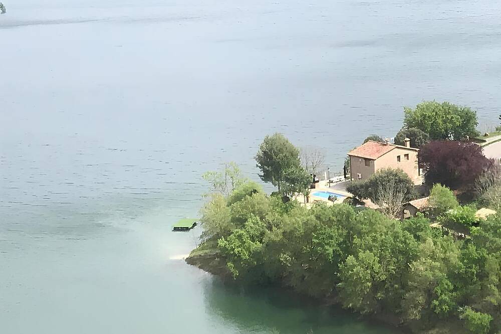 Casa Nou del Lago - Swimmingpool und hervorragender Blick auf die Berge und das Meer in Ponts, Noguera
