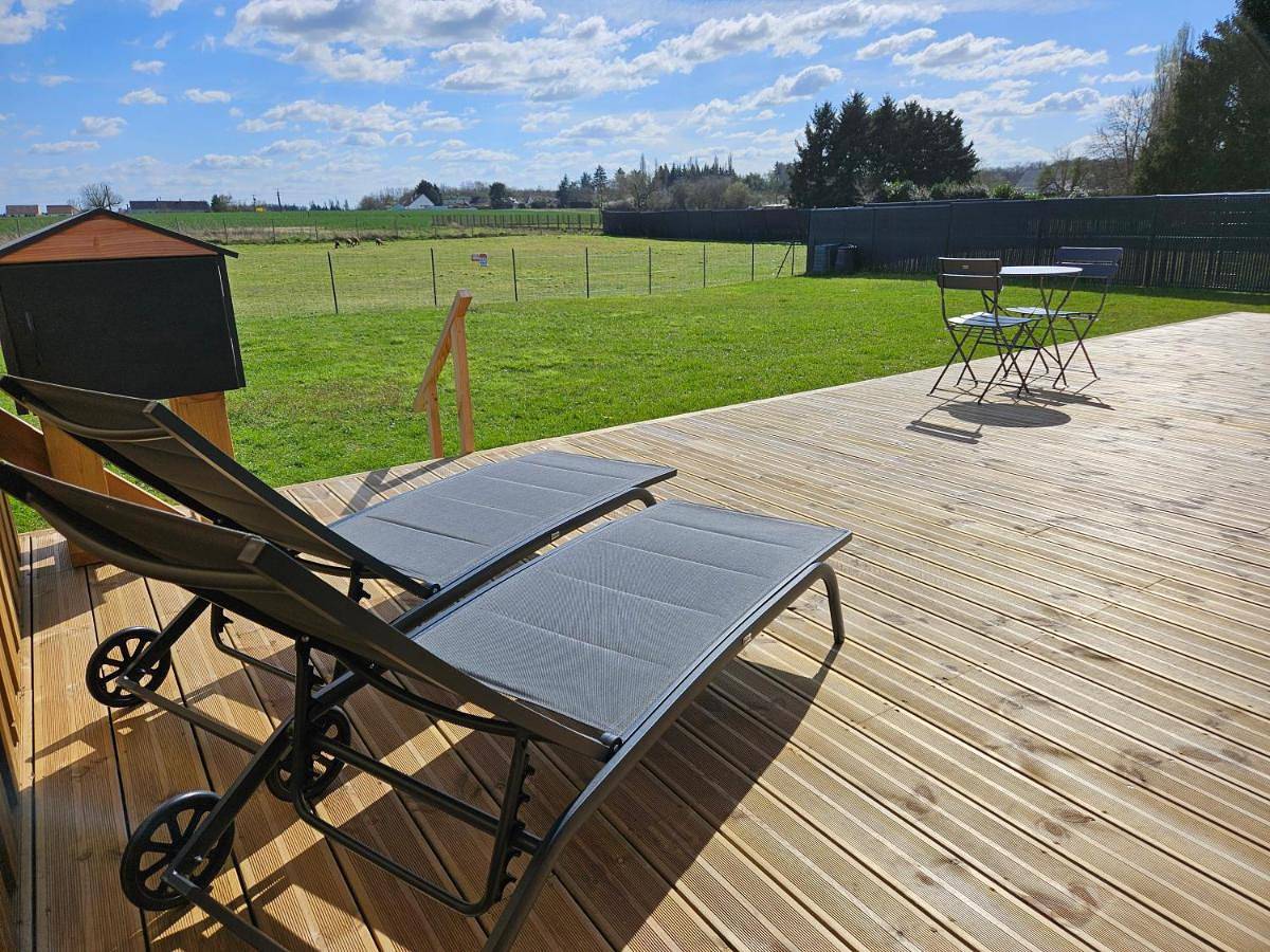 Tiny House avec Spa privatif in Boigny-sur-Bionne, Vallée de la Loire