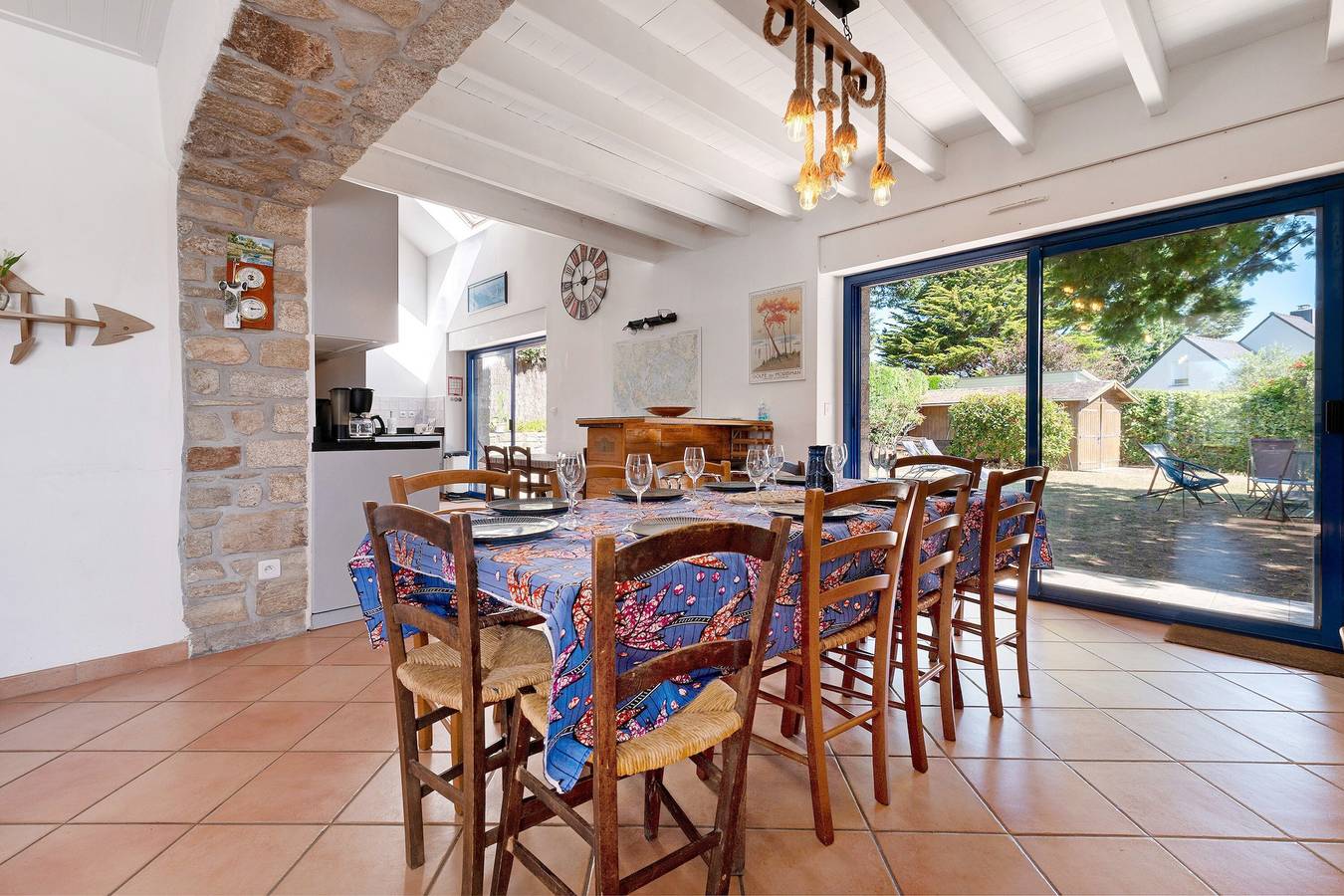 Gran Casa Familiar en el Golfo: Terraza y Wi-Fi en Baden in Port Blanc (Baden), Baden