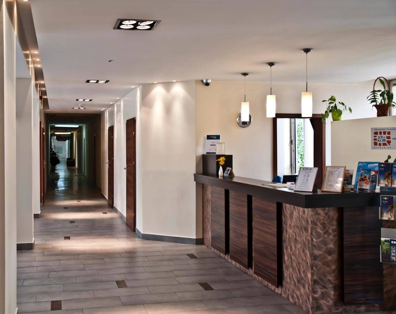 Dom Turystyczny Indigo - Hotel Pracowniczy in Kraków, Małopolska