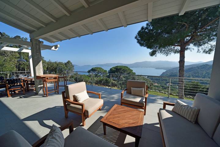 Villa per 5 persone, con giardino e terrazza a Marciana Marina