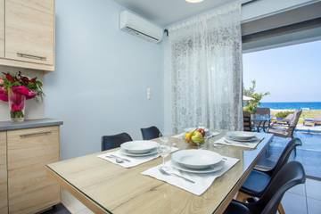 Villa for 8 People in Ialysos, South Aegean region, Photo 3