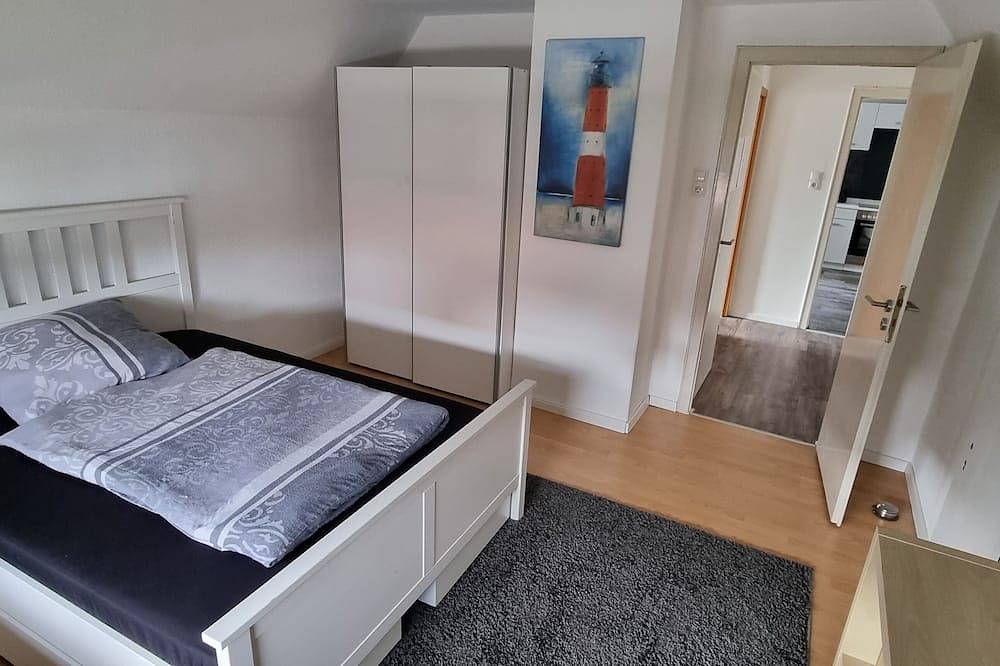 Ganze Wohnung, Gemütliche 3 Zimmer Ferienwohnung in Jever mit 70qm in Jever, Metropolregion Bremen-Oldenburg
