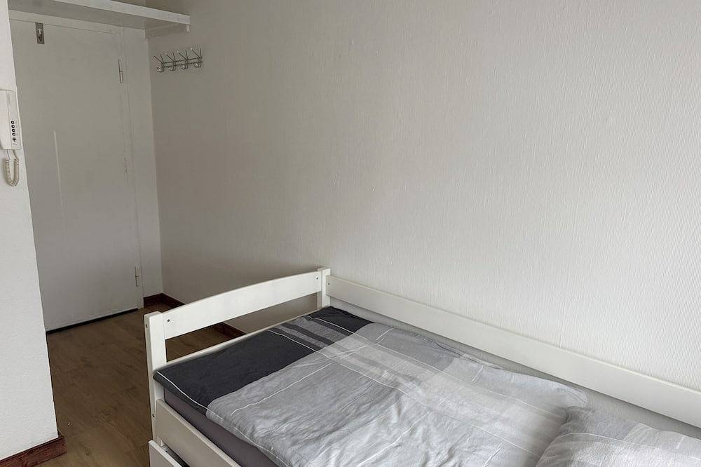 Ganze Wohnung, Ein Zimmer Apartment in Paderborn, Nordrhein-Westfalen