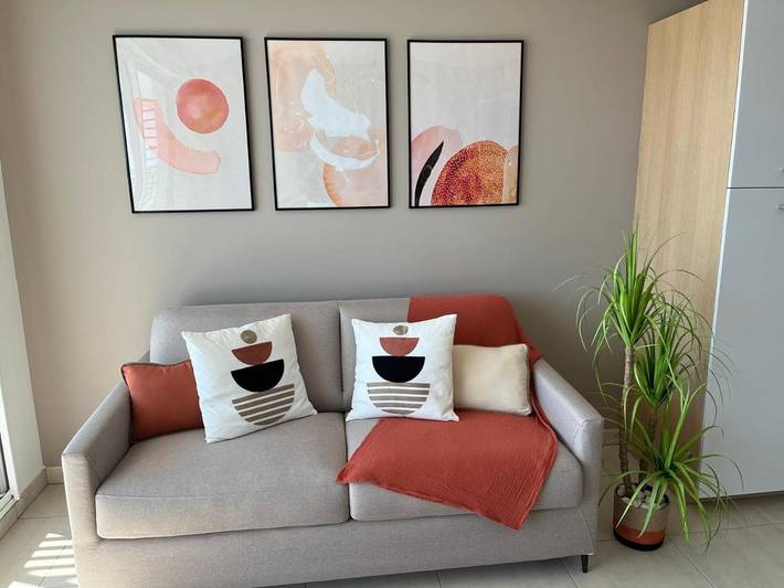 Gîte pour 3 personnes, avec vue ainsi que vue sur le lac et terrasse dans Port De Marseillan - 4