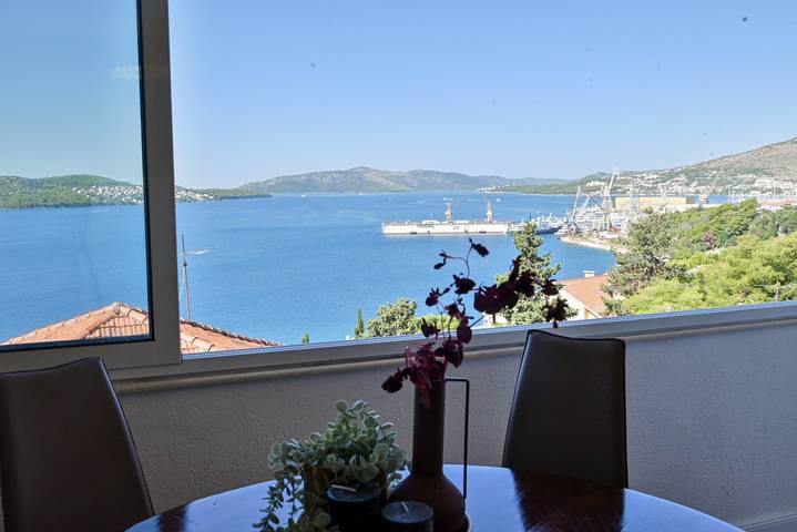 Ferienwohnung für 6 Personen, mit Terrasse, mit Haustier in Trogir - 2