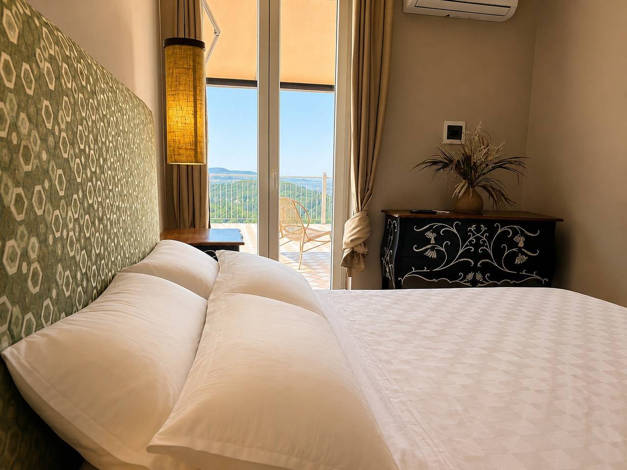 Terrazza Bellavista - Room Angolo Dello Scrittore in Canneto Pavese, Oltrepò Pavese