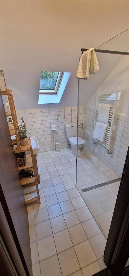 Gîte pour 2 personnes, avec jardin à Sinaia - 3