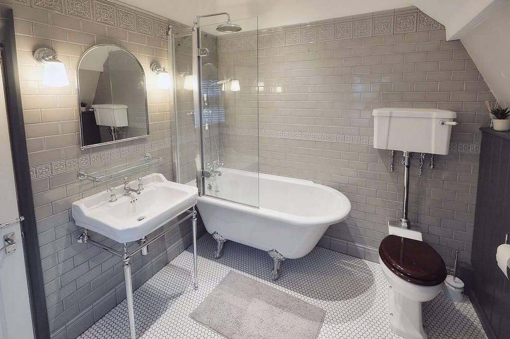 Ramsgate - Coastal Cottage Escape - Pet Friendly with Parking in Ramsgate, Kent