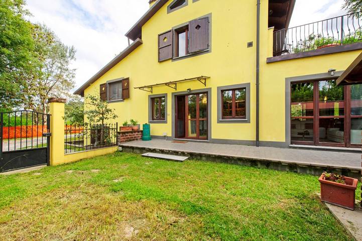 Ganze Wohnung, Ferienhaus 'Il Trucchetto' mit privatem Garten in Castagneto Po, Turin Provinz