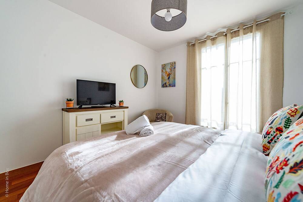 Gîte La Villa Omagny Paris Marne-la-Vallée in Magny-le-Hongre, Seine-et-Marne