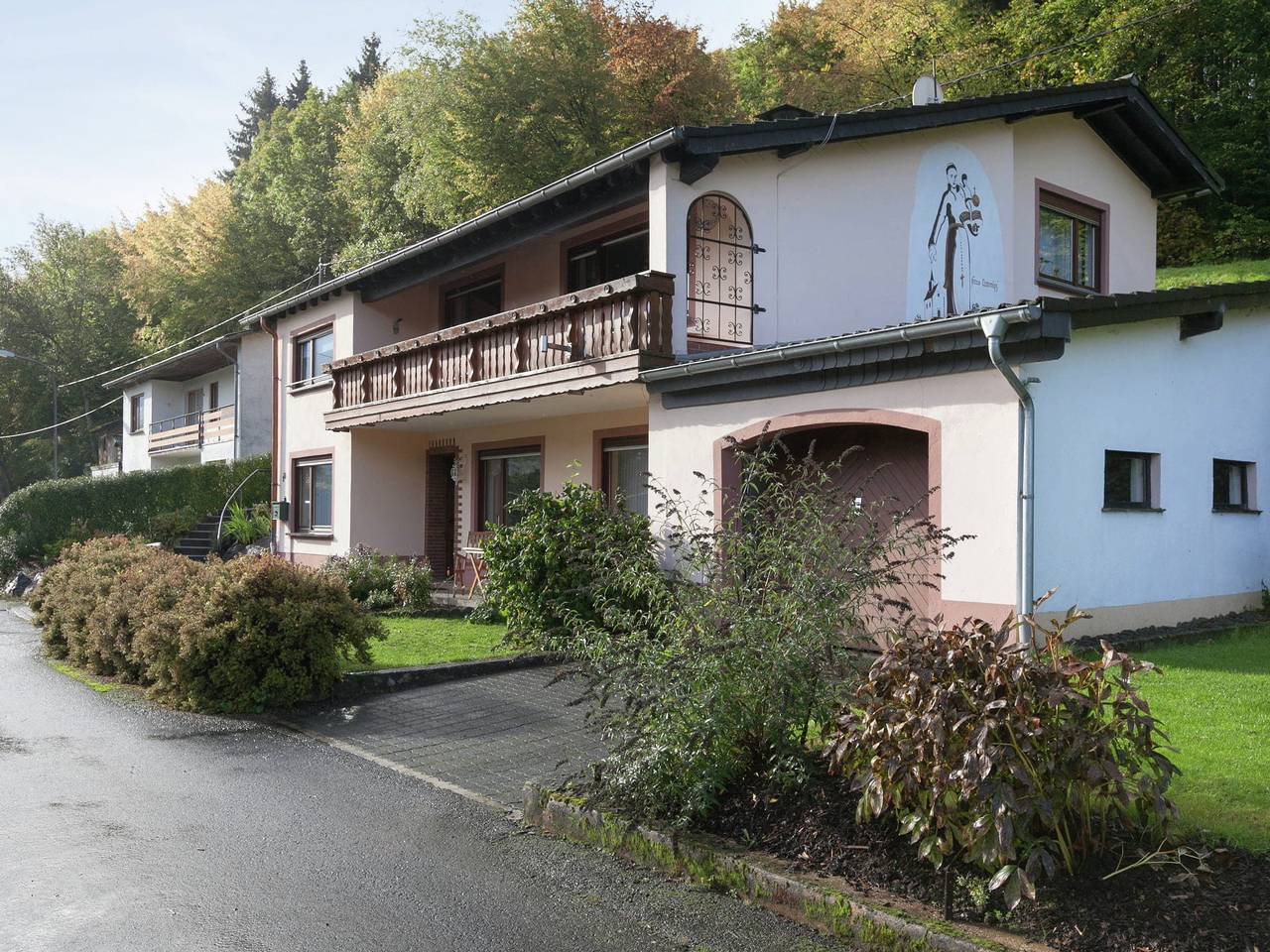 Ganze Wohnung, Einladende Ferienwohnung in Müllenborn Eifel in Gerolstein, Vulkaneifel