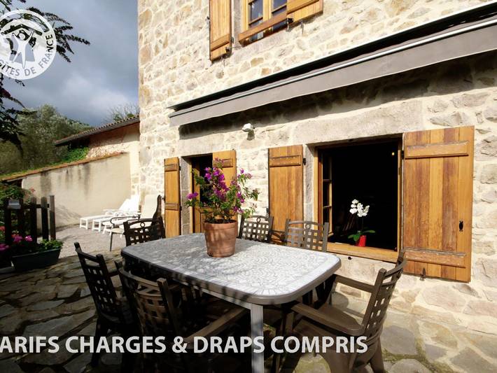 Gîte pour 6 personnes, avec jardin, animaux acceptés dans la Loire - 2