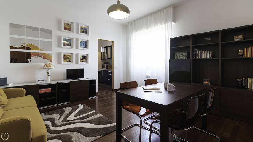 Appartamento per 4 persone, con Giardino e Vista lago a Monza