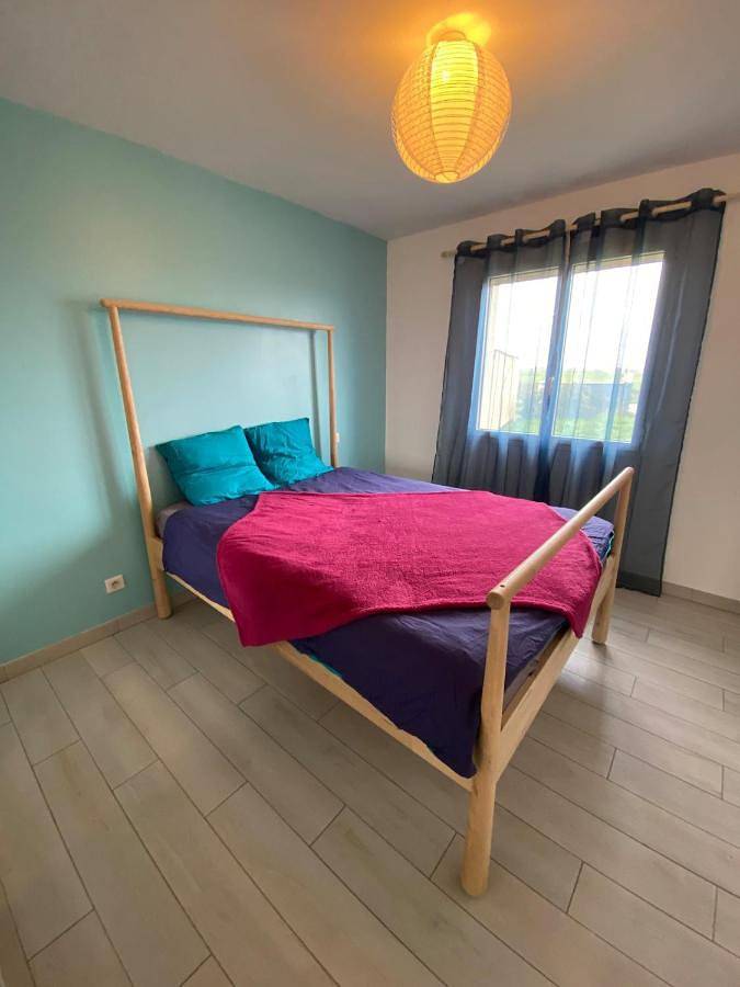 Location de vacances pour 6 personnes, avec piscine et terrasse à Bressols - 3