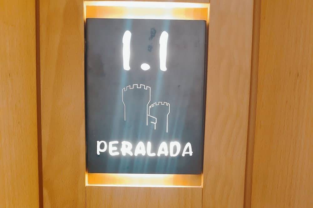 Apartamento entero, 1-1 Peralada - Standard Apartment in Figueras, Alt Empordà