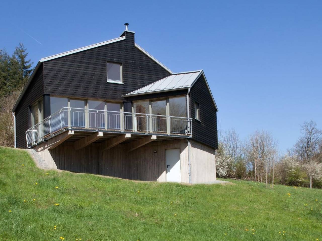 Kleines Vulkaneifelhaus in Schutz, Vulkaneifel
