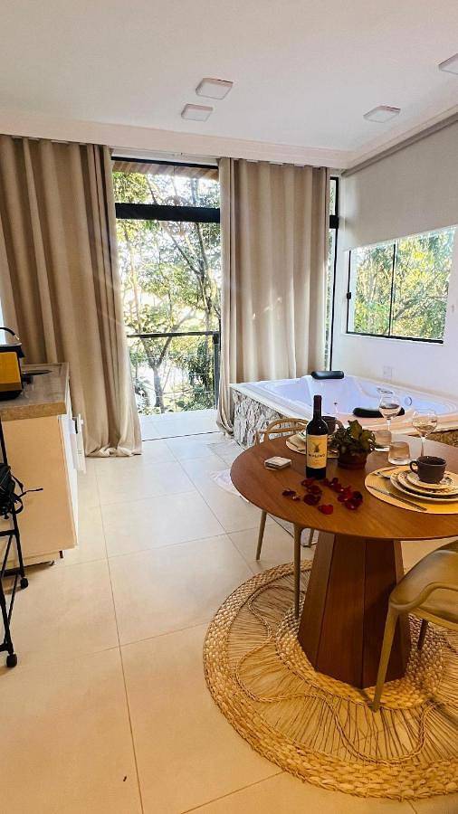 Cabanas para 2 pessoas, com vista para o lago e vista e ainda balcão em Lindoia