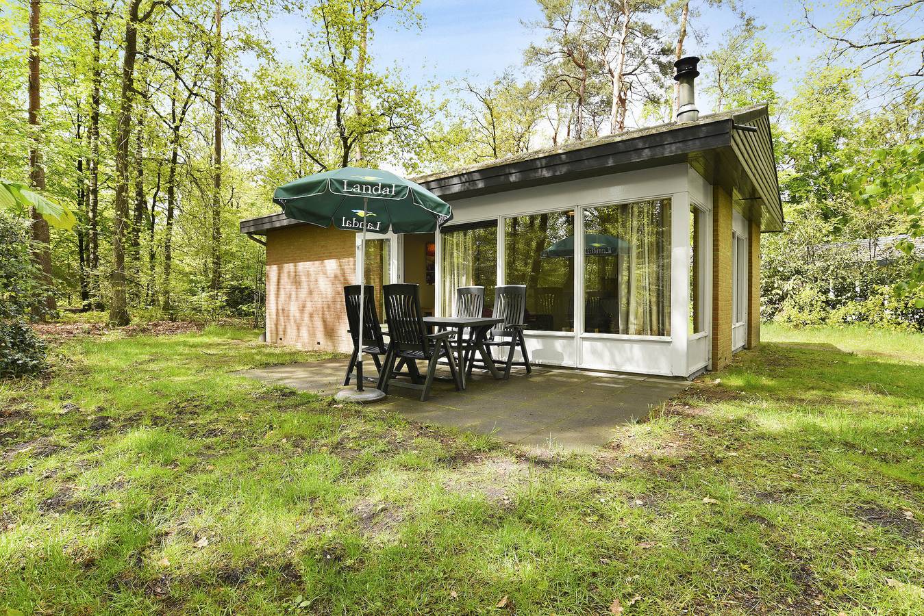 Bungalow für 4 Personen mit Balkon/Terrasse in Beekbergen, Veluwe