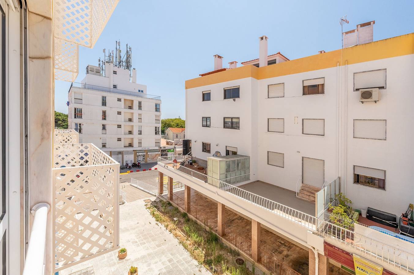 Ganze Wohnung, Guestready - Alluring villa in Carcavelos in Carcavelos e Parede, Costa de Lisboa