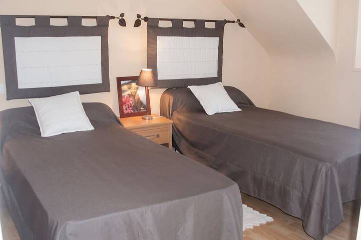 Location de vacances pour 6 personnes, avec Terrasse et Jardin à Laz - 2
