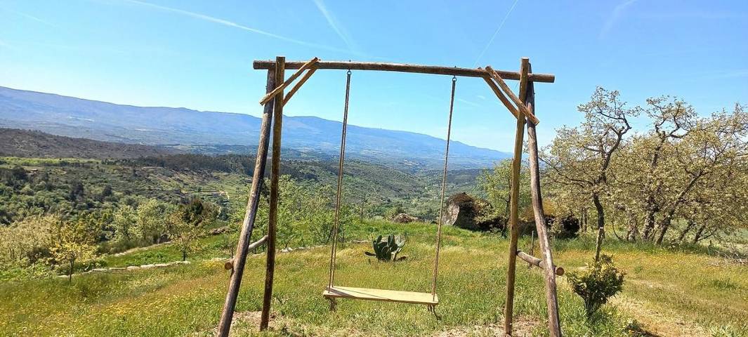 Location de vacances pour 3 personnes, avec jardin et vue dans Fornos de Algodres - 2