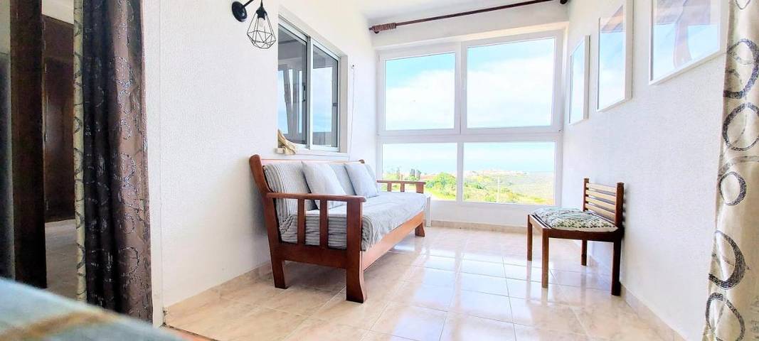 Ferienwohnung für 6 Personen, mit Balkon und Terrasse sowie Ausblick in Aljezur - 3
