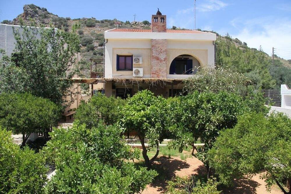Real Villa , Dream Vacation in Stalida, Iraklio-Heraklio region