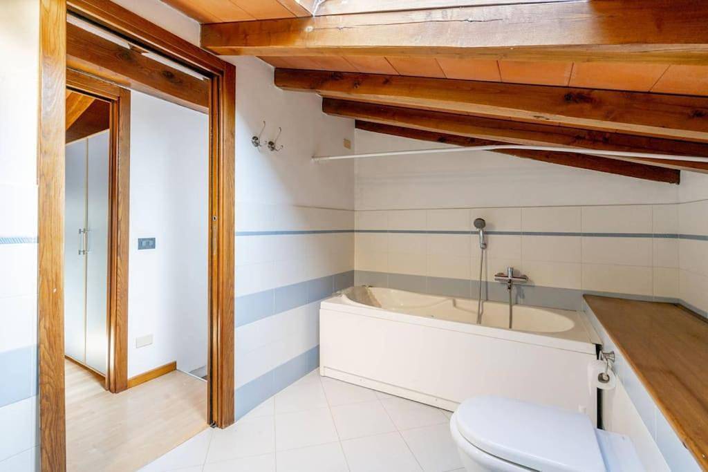 Three-Bedroom Villa in Forte dei Marmi, Riviera Toscana