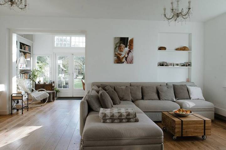 Duin- en strandvilla met zeer grote en prachtige tuin in Camperduin, Noord-Holland - Kust van de Noordzee