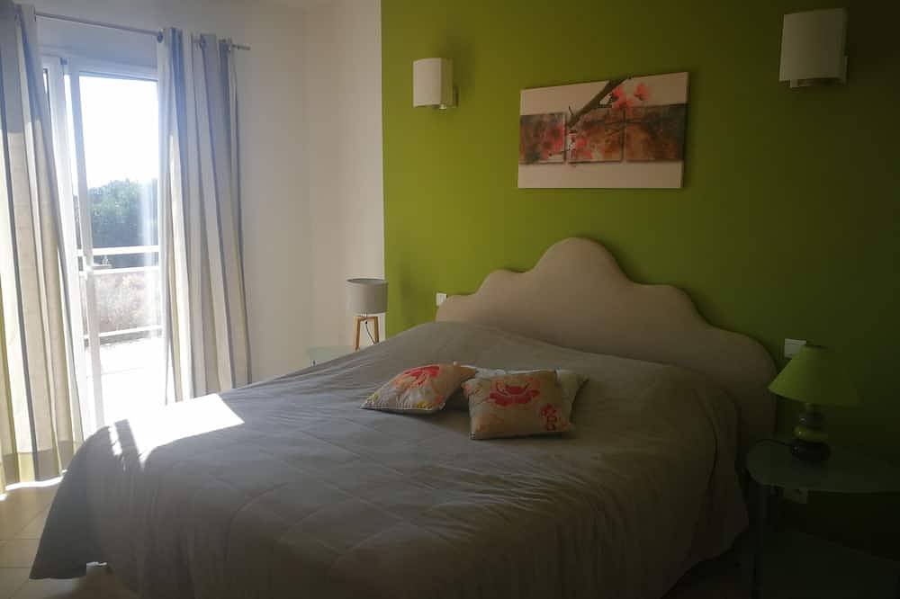 Villa Bonifacio climatisée et piscine chauffée in Bonifacio, Arrondissement de Sartène