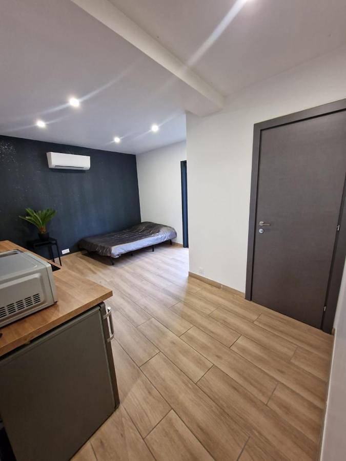 Appartement de vacances pour 3 personnes, avec Balcon ainsi que Terrasse et Vue