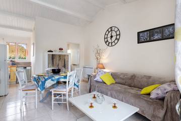 Gîte pour 8 Personnes dans Olonne-sur-Mer, Les Sables-d'Olonne, Photo 2