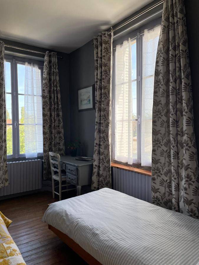 Chambre d’hôte pour 3 personnes, avec Jardin et Vue