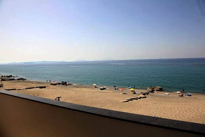 Gîte pour 3 personnes, avec balcon à Spadafora