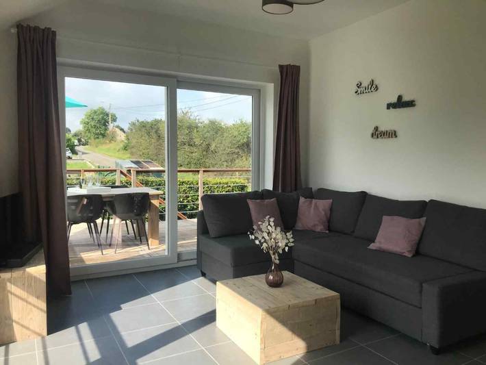 Schön gelegenes privates Ferienhaus für 6 Personen in den Ardennen in der Nähe von Dinant in Wellin, Neufchâteau und Umgebung