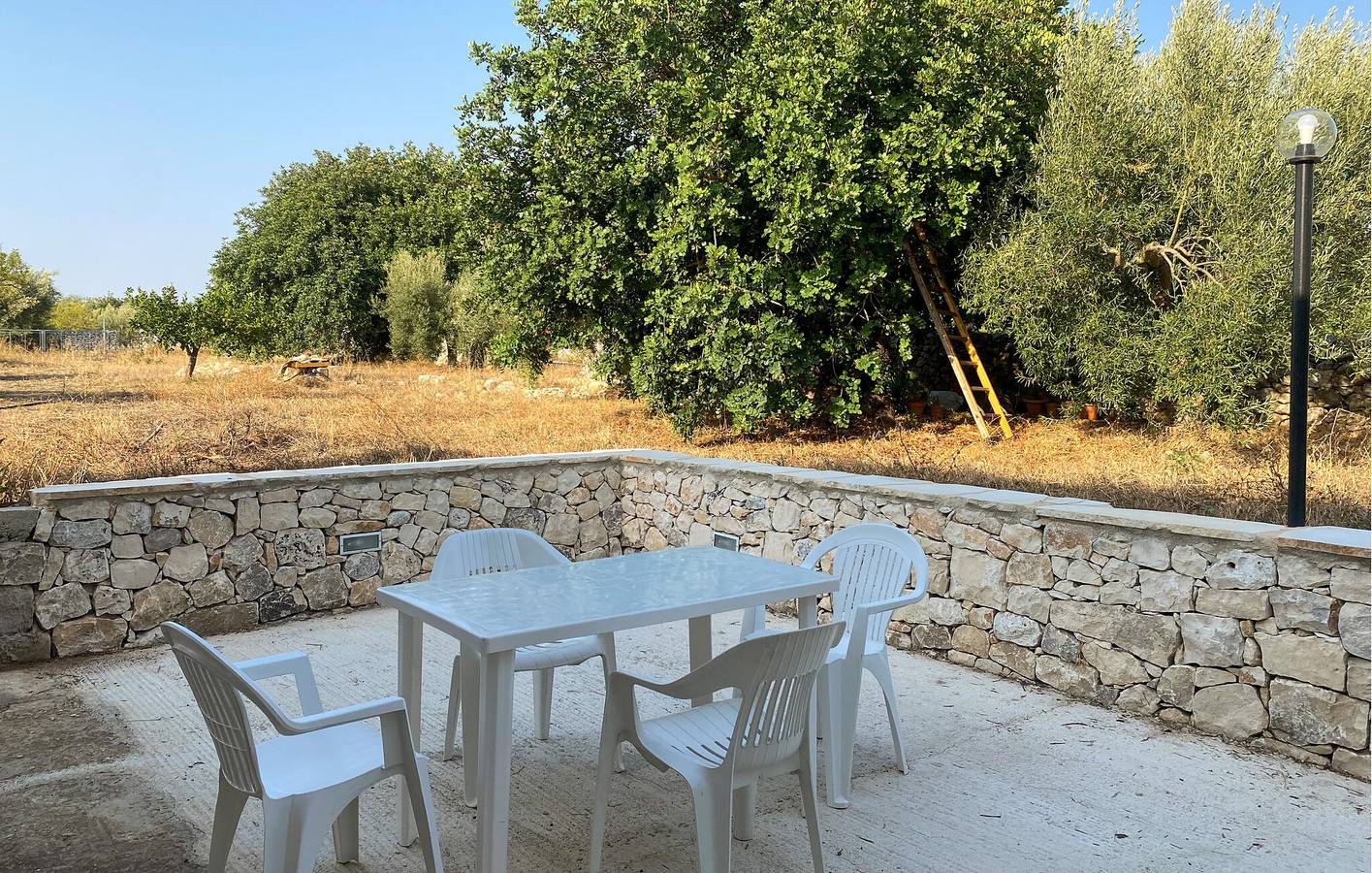 Moderno Apartamento 2BR con Terraza y Parking in Scicli, Provincia de Ragusa