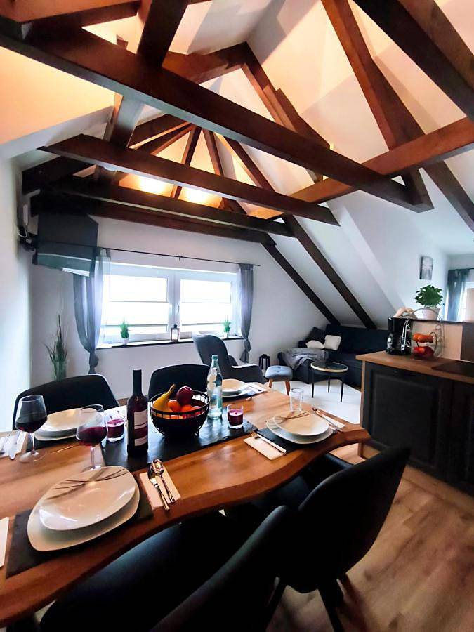 Ferienwohnung für 4 Personen, mit Terrasse und Garten sowie Ausblick in Jever