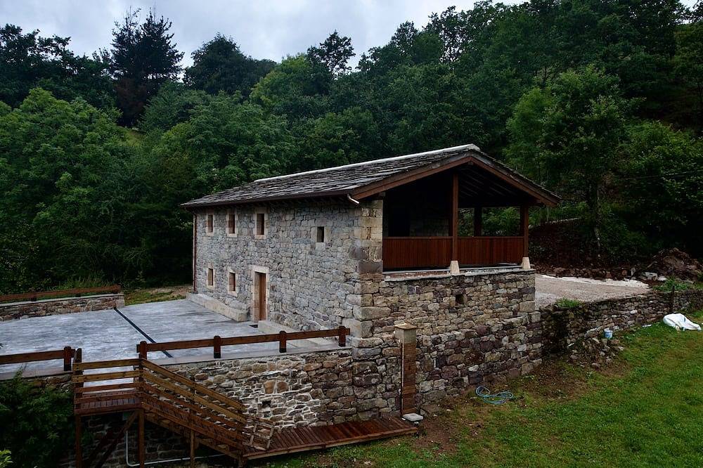 Cabaña Vega de Pas. Ideal para familias y amantes de la Naturaleza. in Vega de Pas, Cordillera Cantábrica