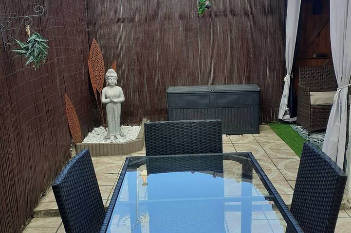 Location de vacances pour 2 personnes, avec Terrasse à Saint-Aquilin-de-Pacy