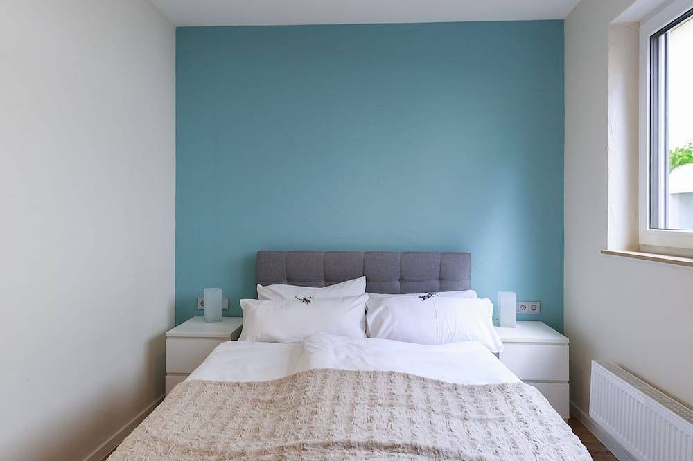Ganze Wohnung, ★ Design Fewo in Moselnähe ★ Waschmaschine ★ Dachterrasse★Netflix★Jarody Hosting in Senheim, Cochem-Zell
