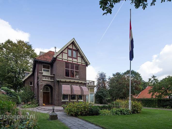 Vakantiehuis voor 16 personen, with sauna and terras as well as balkon/terras - 1