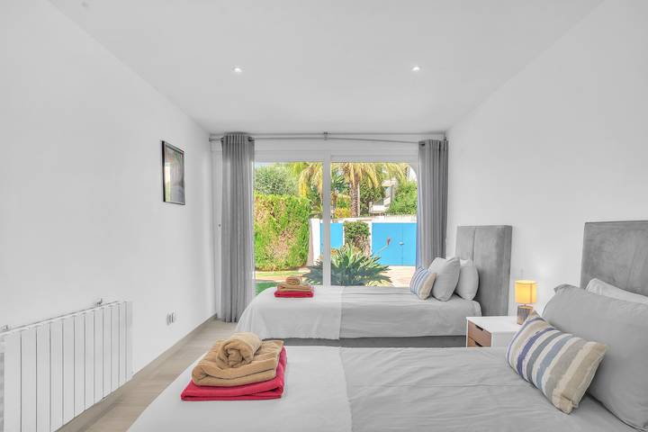 Finca für 10 Personen, mit Terrasse und Garten in Marbella - 4