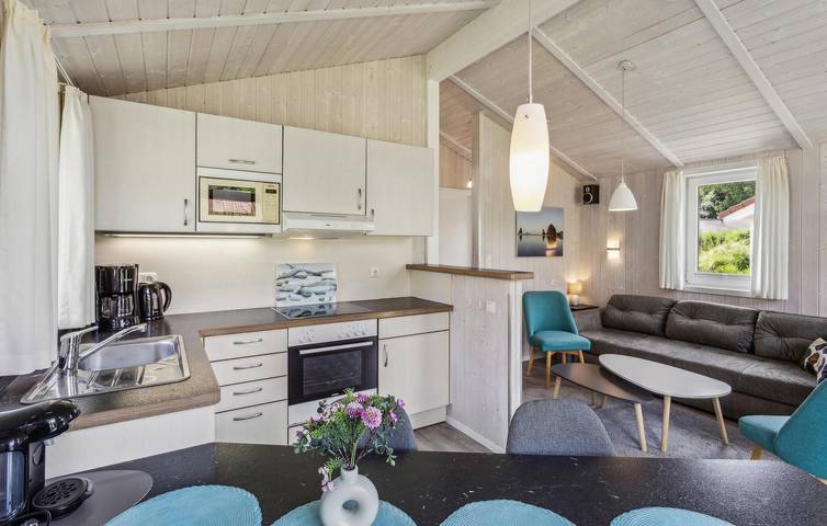 Ferienhaus für 4 Personen, mit Terrasse und Sauna in Travemünde - 3