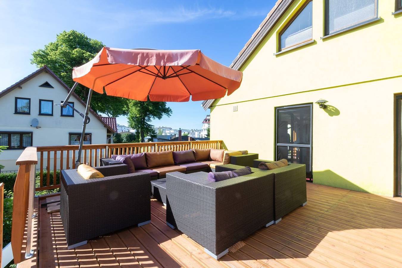 Ferienhaus Kieferngrund in Ahlbeck – 3 Schlafzimmer, Wlan & Sauna auf 150 m² in Drei Kaiserbäder, Heringsdorf